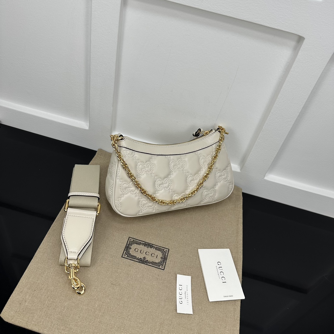 Gucci Hobo Bags